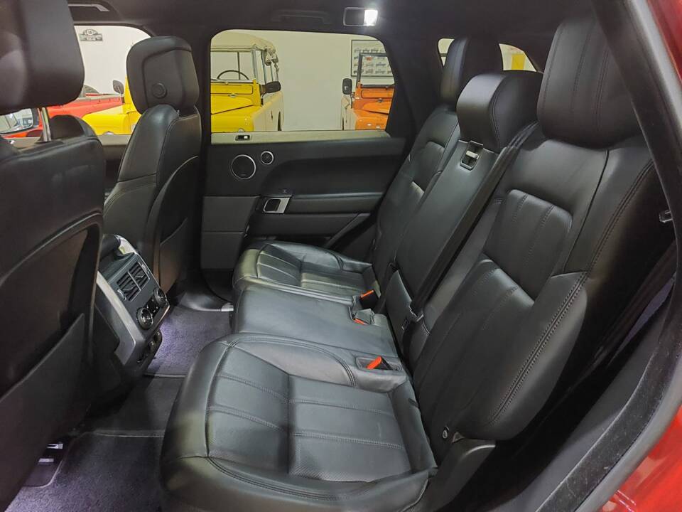 Immagine 15/19 di Land Rover Range Rover Sport Si4 (2018)
