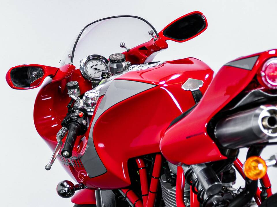 Bild 35/46 von Ducati DUMMY (2002)
