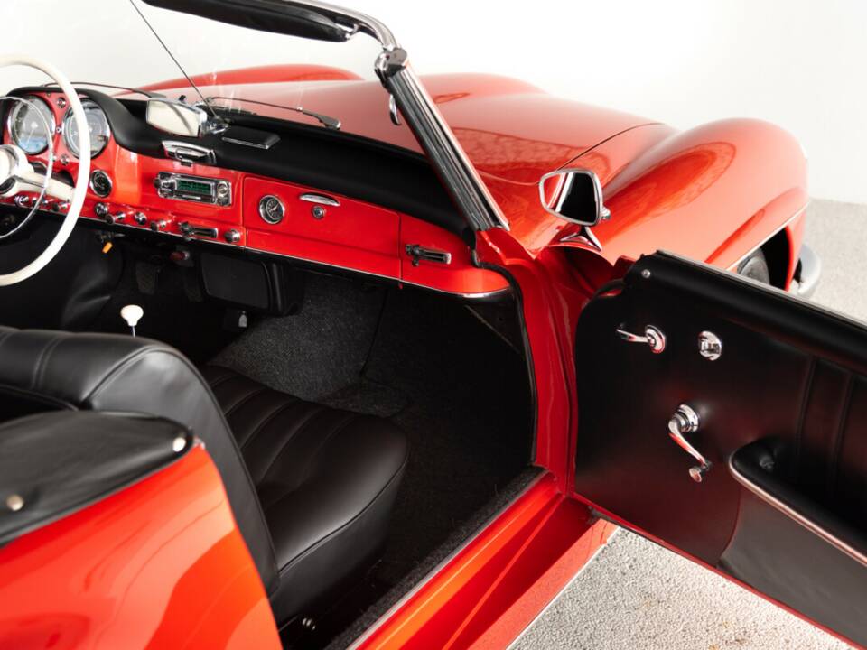 Image 23/35 of Mercedes-Benz 190 SL (1962)