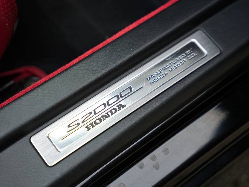 Imagen 19/28 de Honda S 2000 (2000)