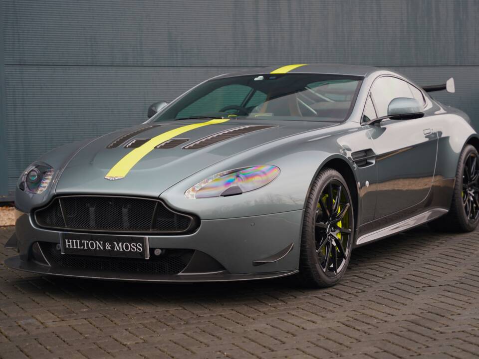 Bild 11/50 von Aston Martin V12 Vantage AMR (2017)