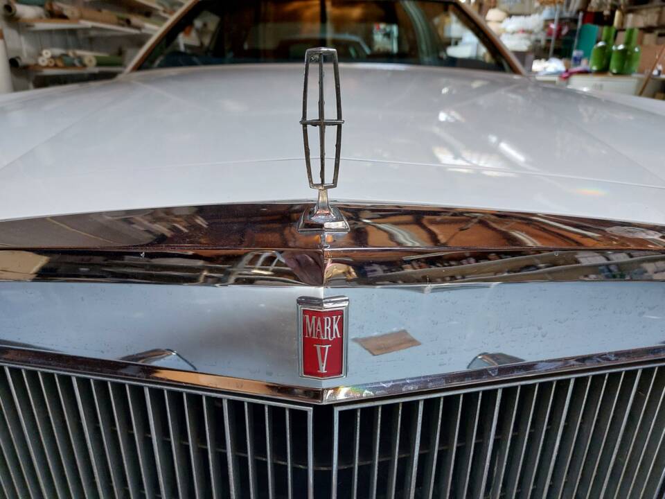 Bild 15/24 von Lincoln Continental Mark V (1979)
