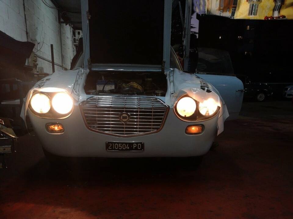 Afbeelding 4/8 van Lancia Flavia Sport (Zagato) (1963)