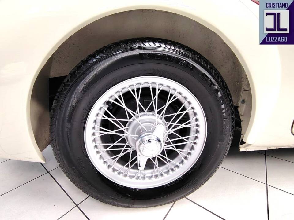 Image 27/59 of MG MGA 1500 (1958)