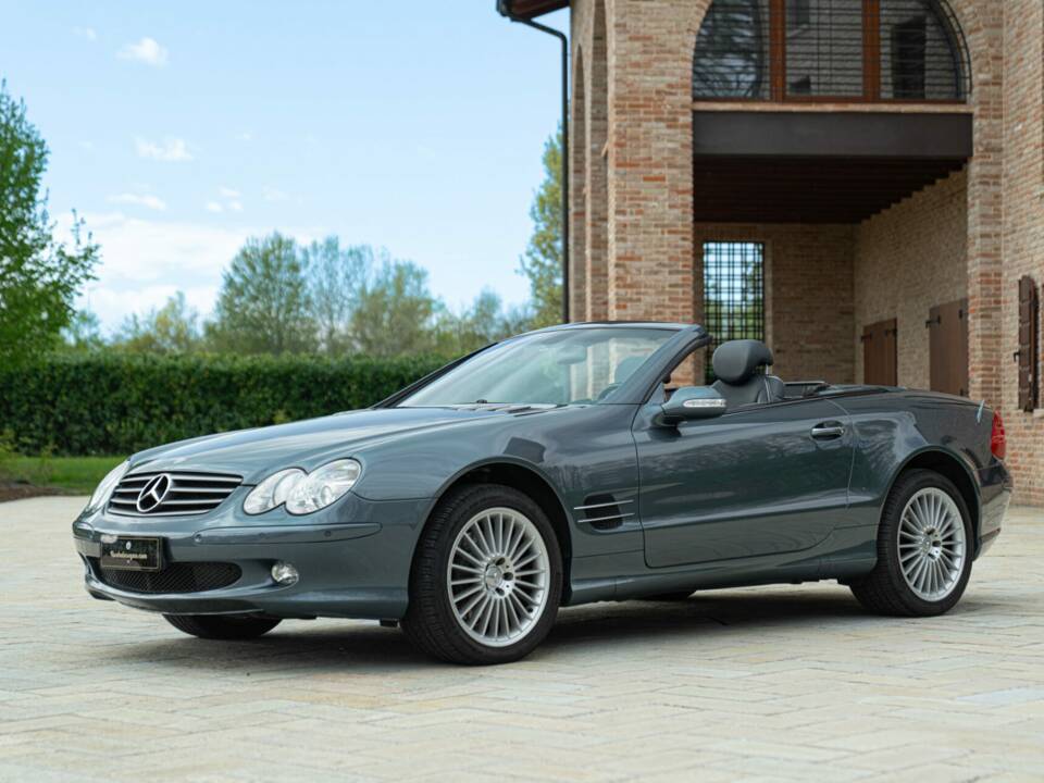 Image 1/50 of Mercedes-Benz SL 500 (2001)