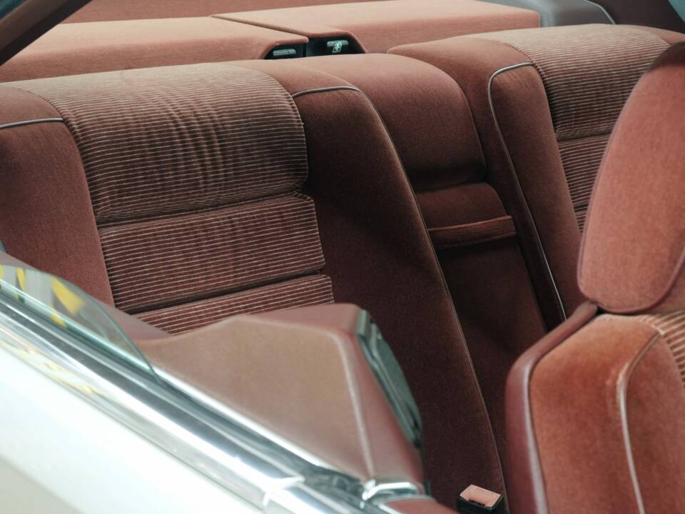 Bild 31/50 von Mercedes-Benz 560 SEC (1986)