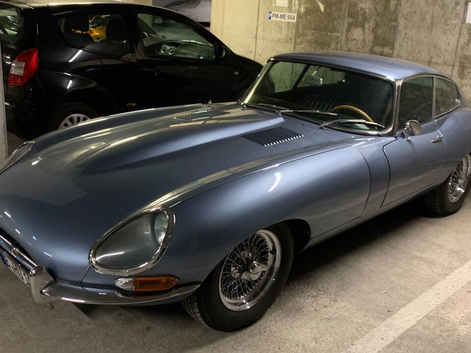 Bild 2/4 von Jaguar E-Type 4.2 (1965)