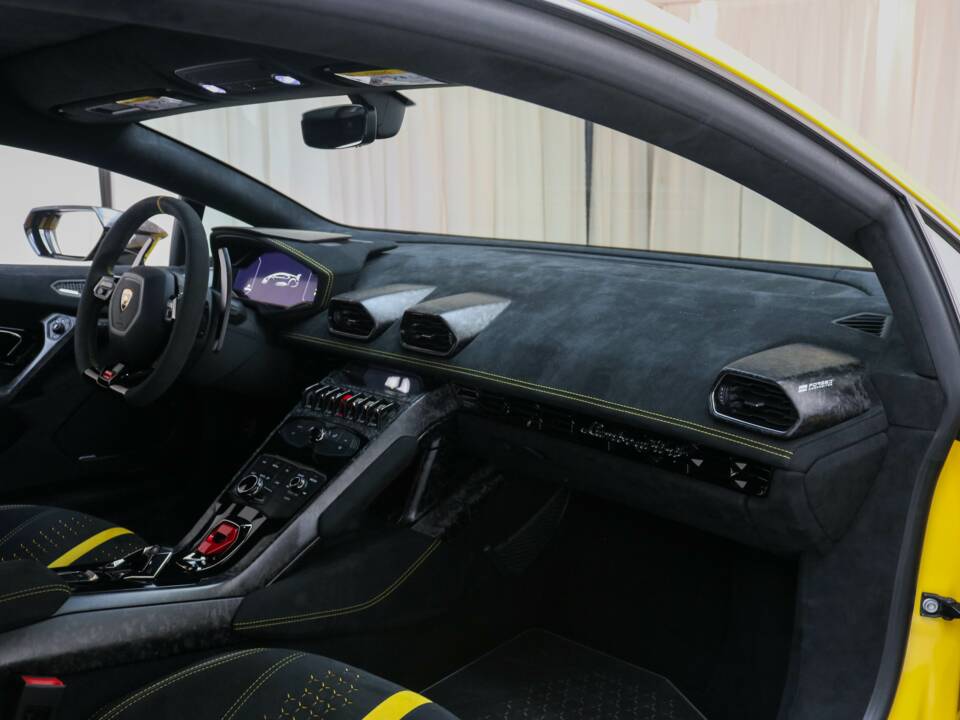 Bild 40/71 von Lamborghini Huracán Performante (2017)