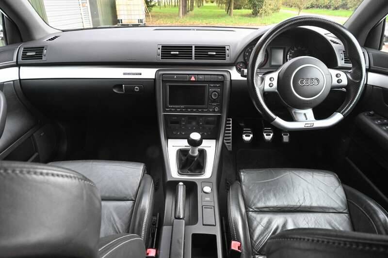 Image 49/50 of Audi RS4 (2006)