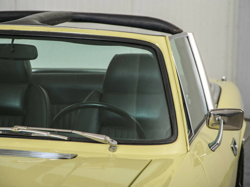 Bild 23/50 von Triumph Stag (1972)