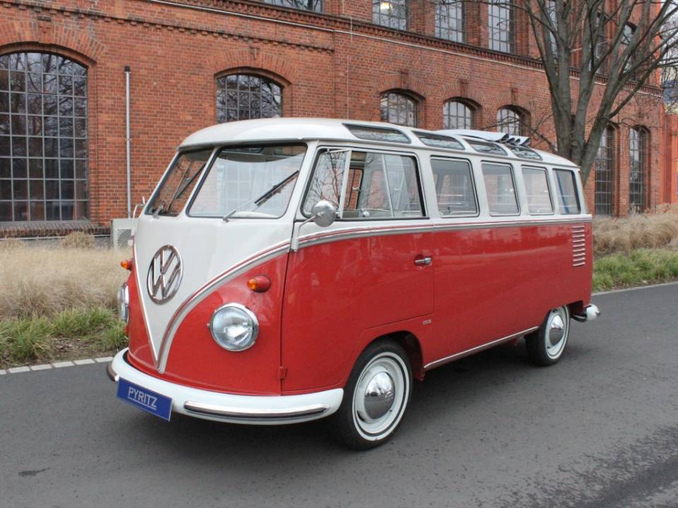 Immagine 1/34 di Volkswagen T1 Samba 1.2 (1961)