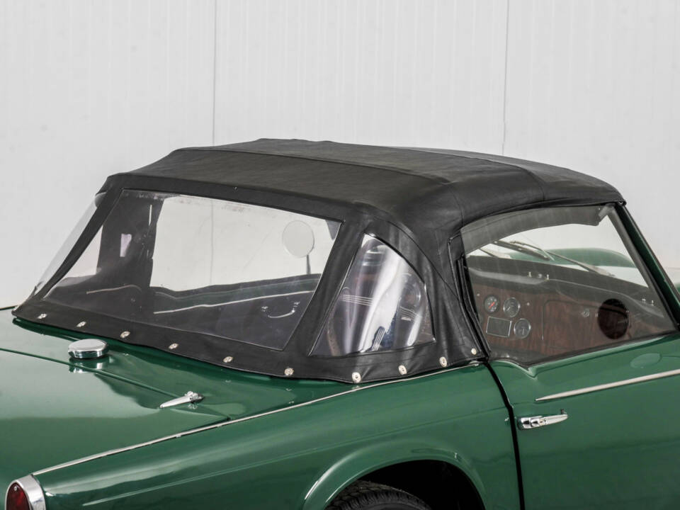 Bild 50/50 von Triumph TR 4A (1966)