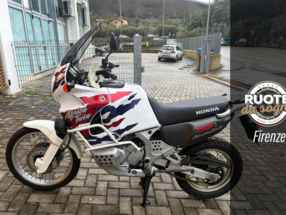Bild 1/21 von Honda XRV 750 Africa Twin (1999)