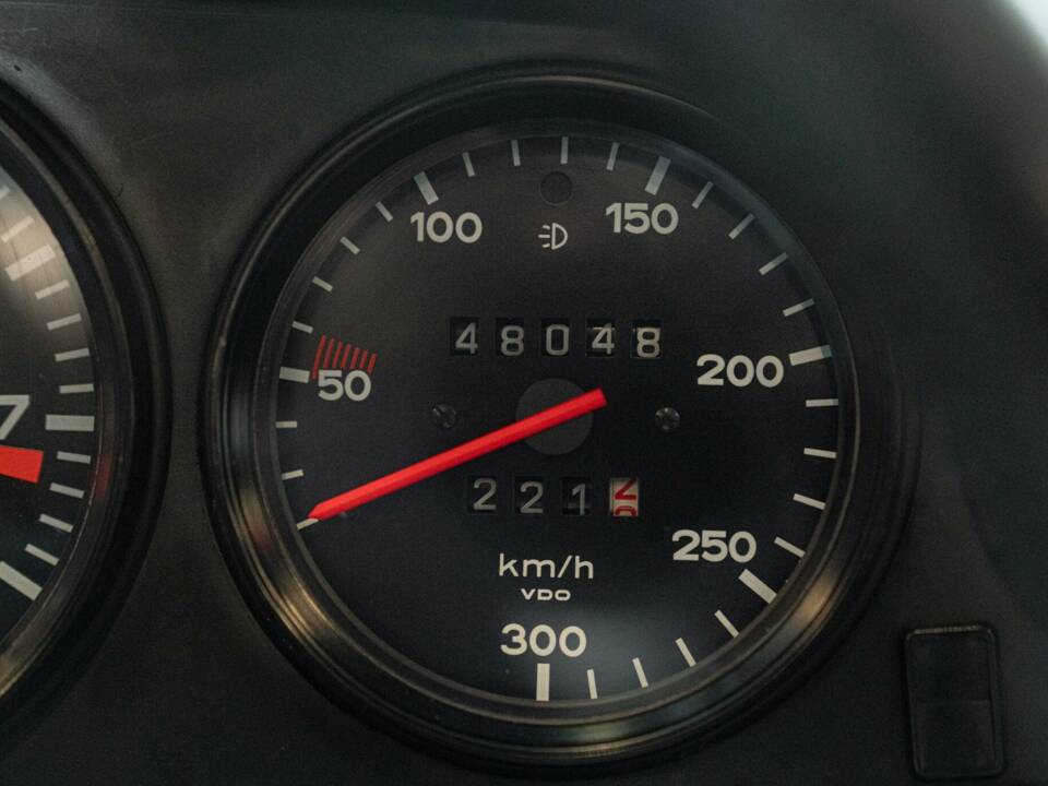 Image 41/50 of Porsche 911 Carrera 2.7 (1975)