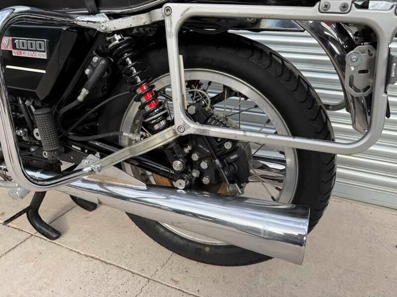 Image 21/28 of Moto Guzzi V 1000 I-Convert (1979)