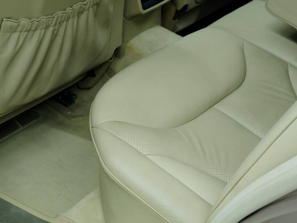 Bild 48/50 von Mercedes-Benz S 280 (1994)