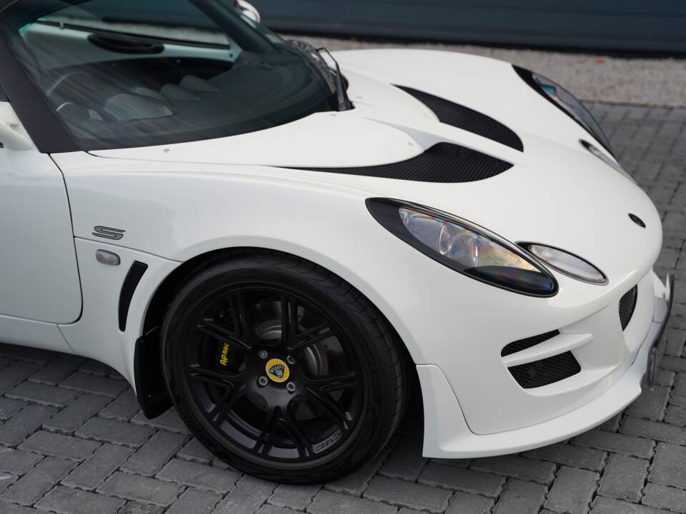 Image 45/50 of Lotus Exige S 240 (2010)