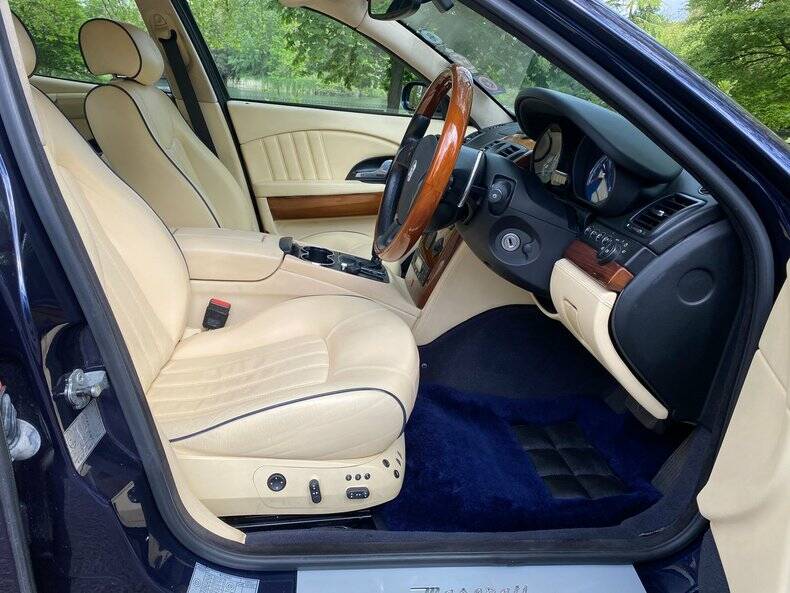 Bild 8/50 von Maserati Quattroporte 4.2 (2008)