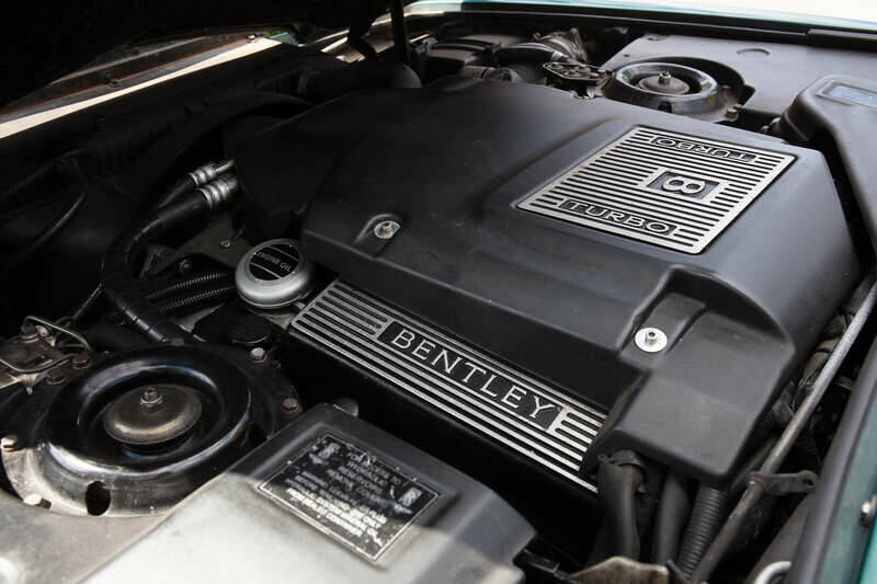 Image 3/50 of Bentley Turbo R lang (1996)