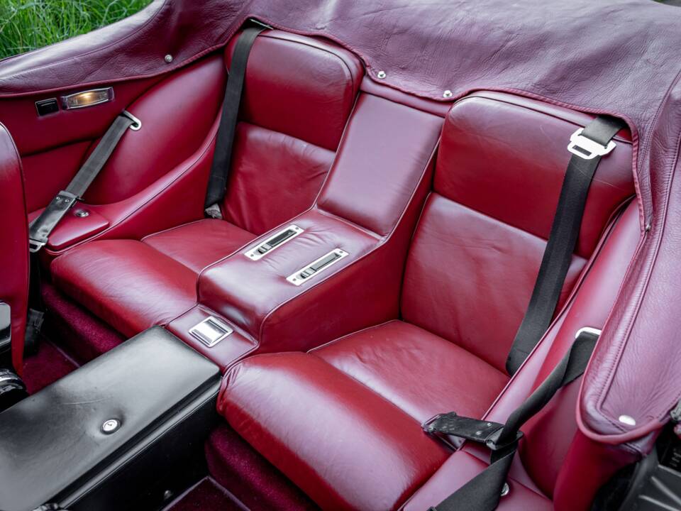 Afbeelding 26/29 van Jensen Interceptor MK III (1984)