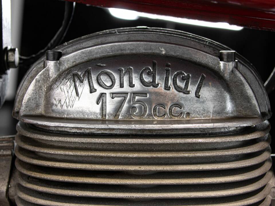 Bild 46/50 von Mondial 175 Turismo Veloce (1956)