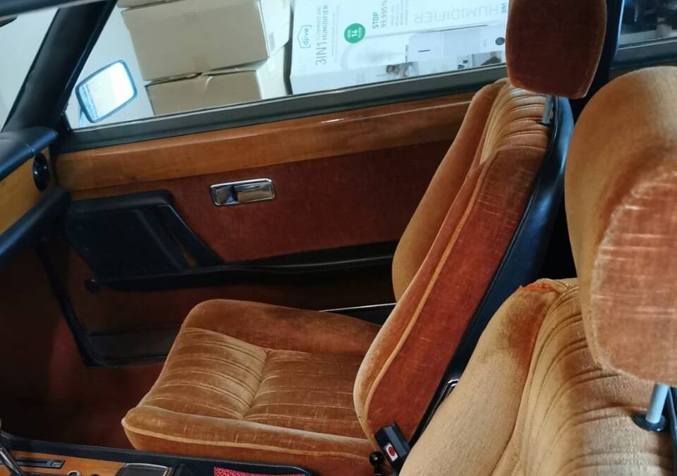 Bild 11/11 von FIAT 130 Coupé (1975)