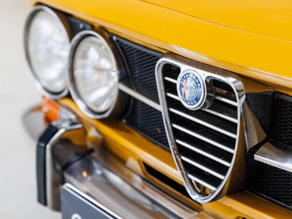 Afbeelding 21/32 van Alfa Romeo 1750 GT Veloce (1971)