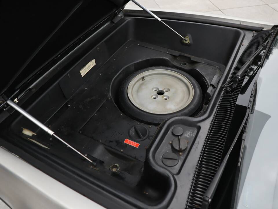 Bild 10/50 von DeLorean DMC-12 (1981)