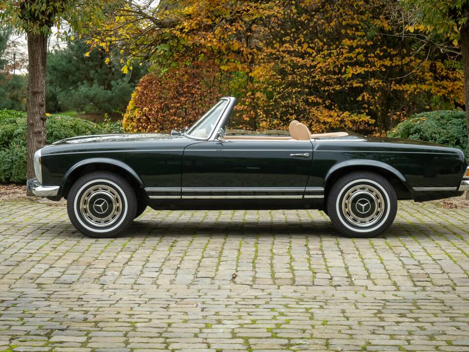Imagen 2/30 de Mercedes-Benz 250 SL (1967)