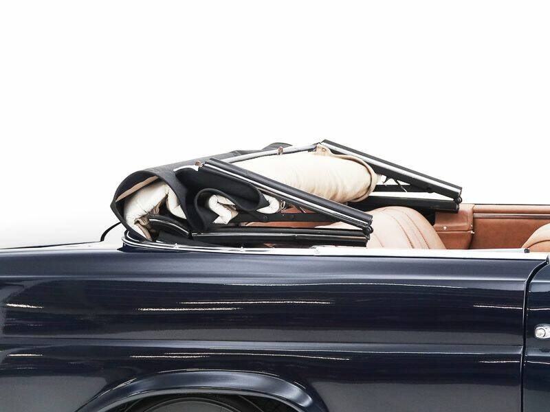 Imagen 13/15 de Mercedes-Benz 220 SE b (1964)