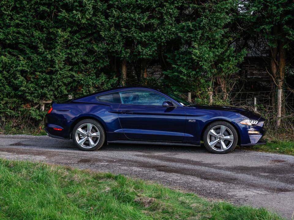 Image 14/38 of Ford Mustang 5.0 (2015)