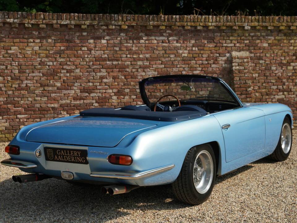 Image 27/50 de Lamborghini 400 GT (1967)