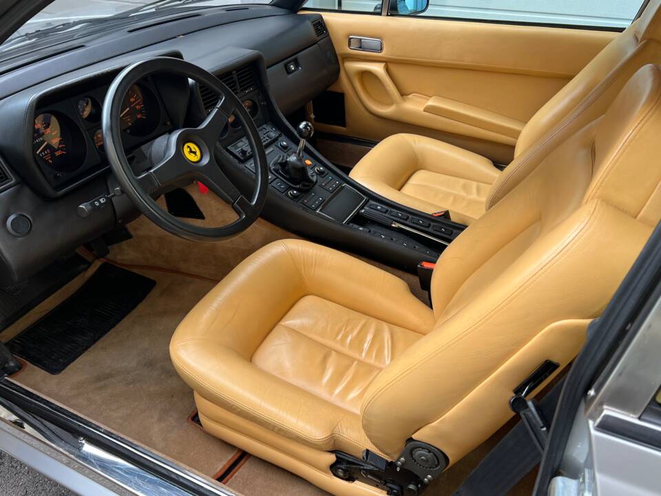 Bild 14/22 von Ferrari 412 (1986)