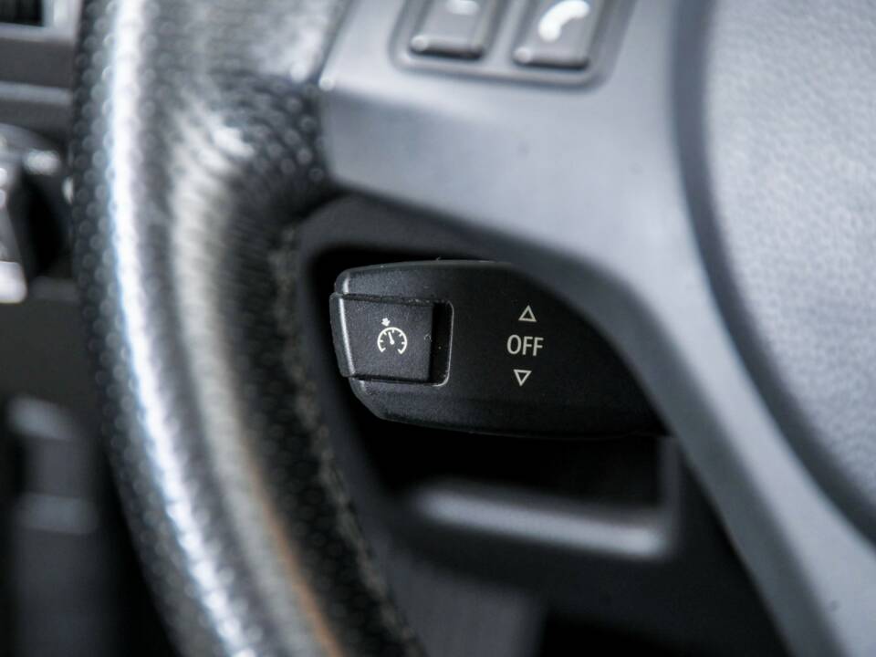 Immagine 37/50 di BMW 125i (2011)