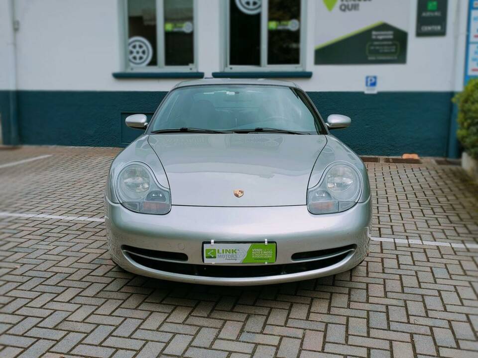 Bild 2/10 von Porsche 911 Carrera 4 (1999)