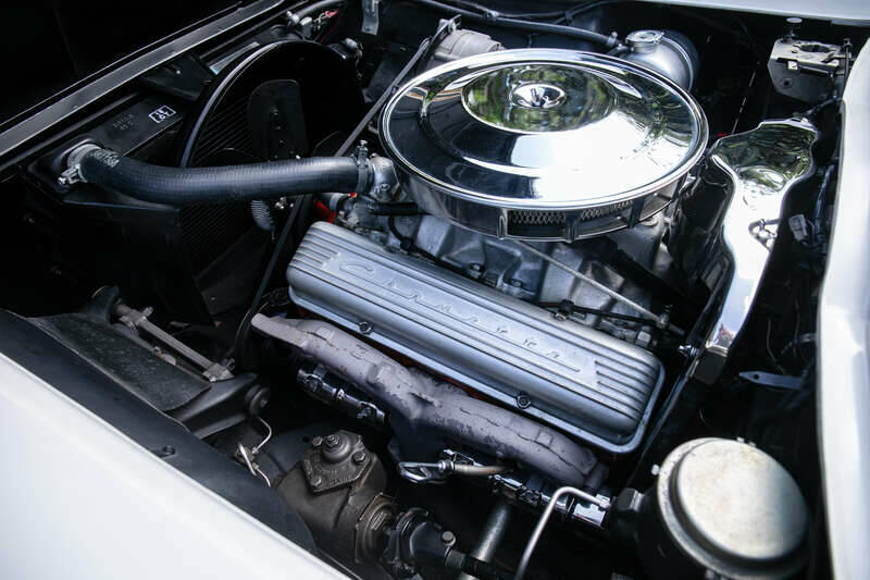 Image 13/50 of Chevrolet Corvette Sting Ray Convertible (1965)