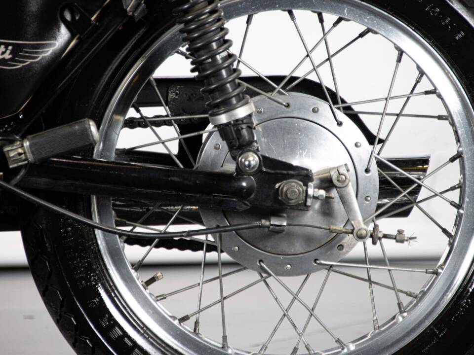 Bild 16/50 von Ducati 450 Scrambler (1969)