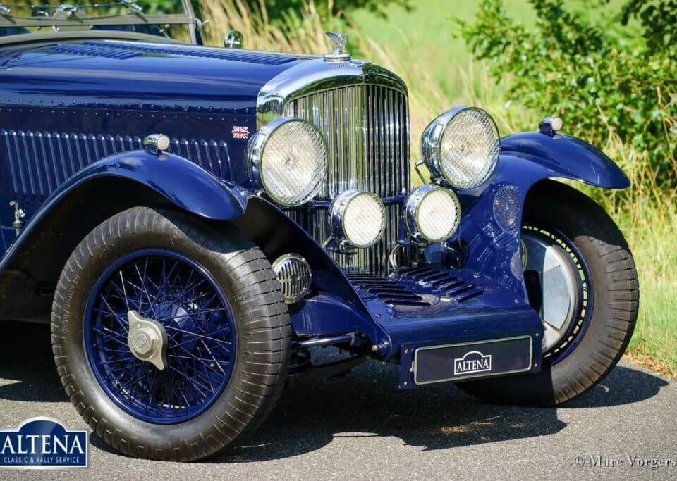 Image 6/28 of Bentley B Special Alpine (1954)