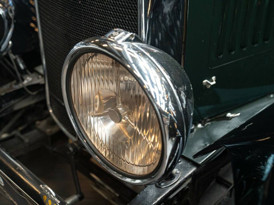 Obraz 50/50 pojazdu Vauxhall 20/60 T80 (1930)