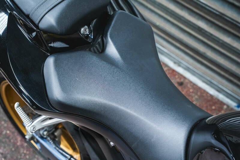 Image 10/46 de Yamaha YZF-R1 (2006)