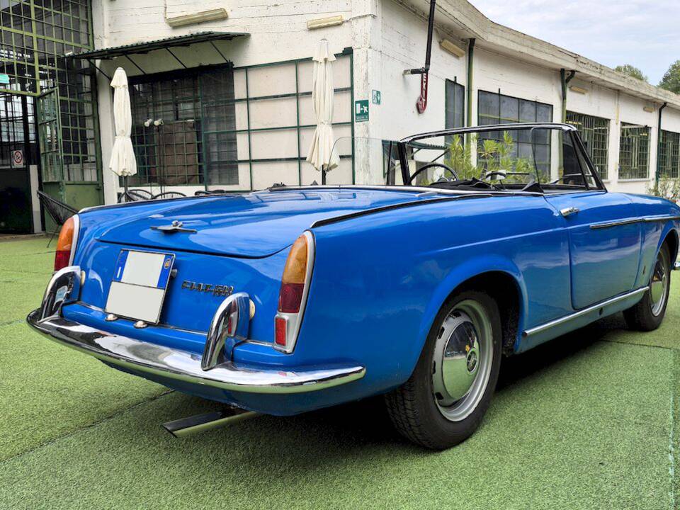 Image 12/74 of FIAT 1500 S (1960)