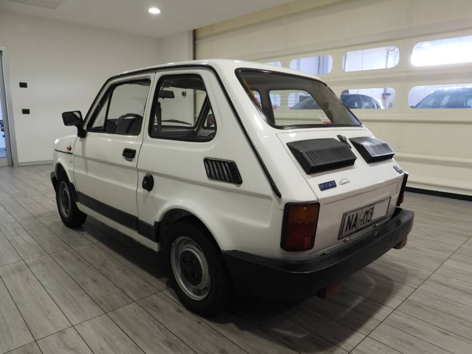 Imagen 4/7 de FIAT 126 (1982)