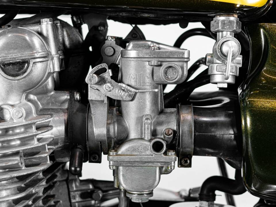 Image 24/50 de Kawasaki DUMMY (1975)