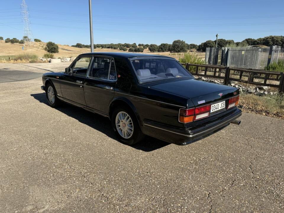 Image 6/8 of Bentley Turbo R (1989)