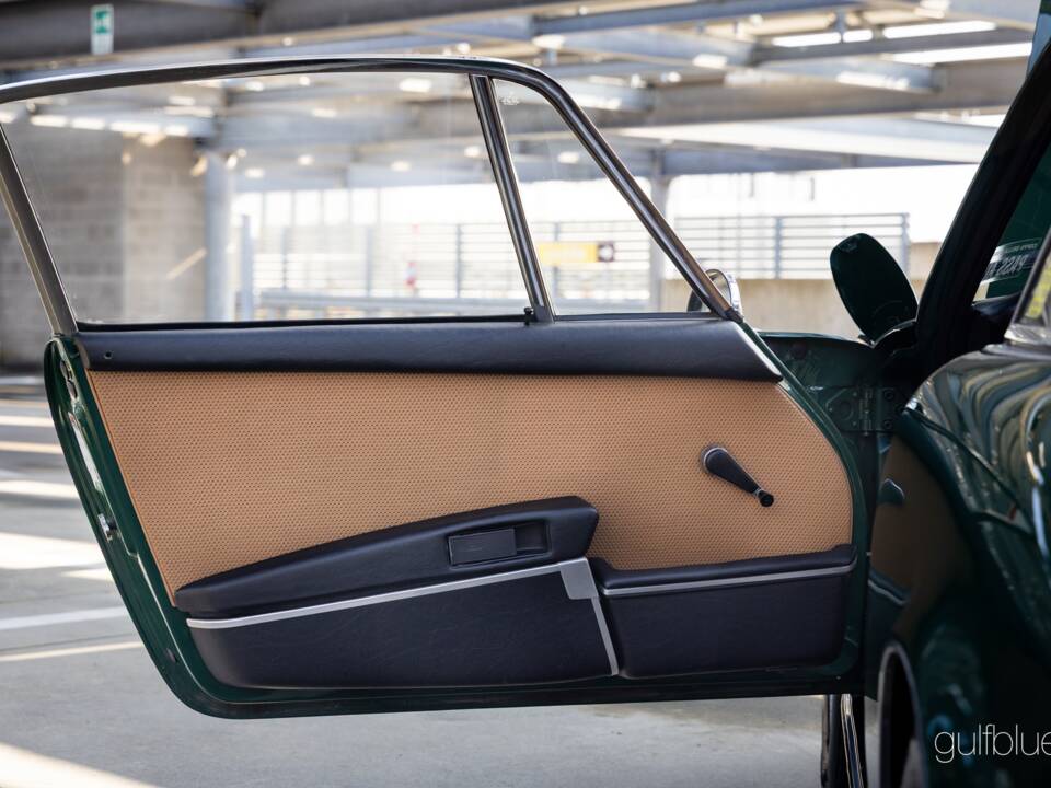 Image 54/64 de Porsche 911 2.2 S (1970)