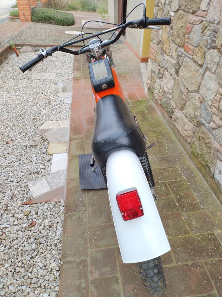 Immagine 4/35 di Aspes DUMMY (1976)