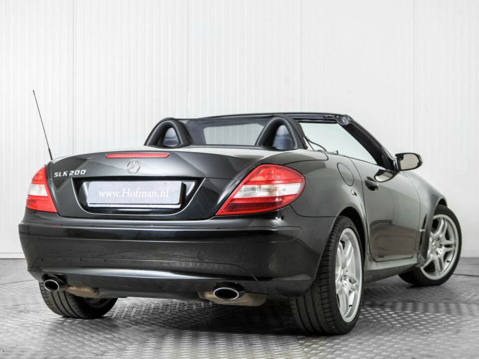 Afbeelding 46/50 van Mercedes-Benz SLK 200 Kompressor (2007)