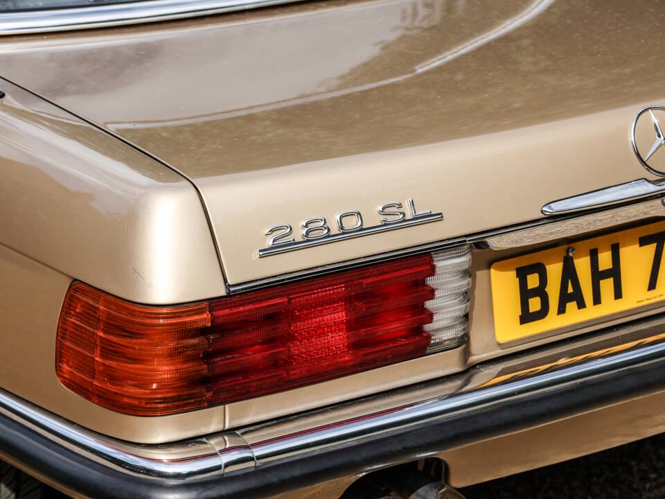 Afbeelding 37/40 van Mercedes-Benz 280 SL (1981)