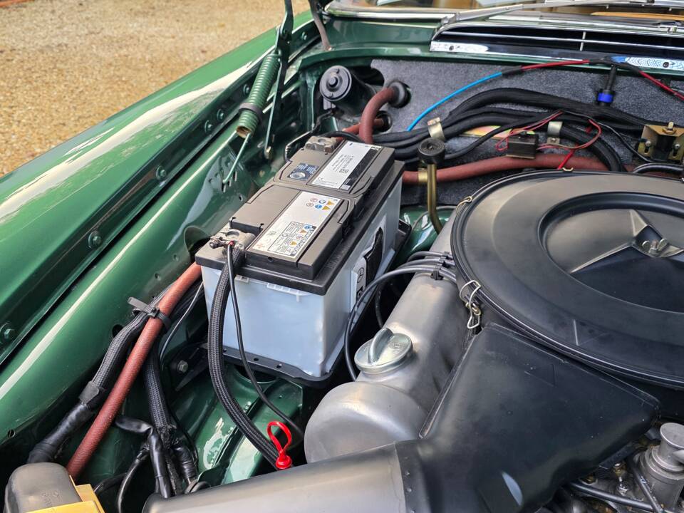 Bild 8/72 von Mercedes-Benz 280 SE 3,5 (1970)