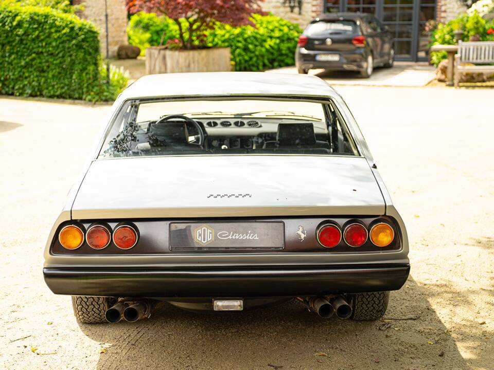 Bild 14/81 von Ferrari 365 GT4 2+2 (1973)
